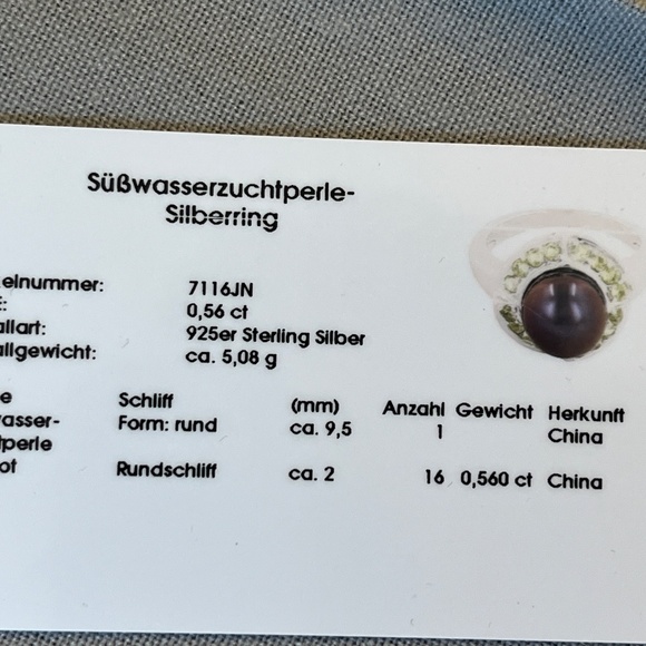 Freshwater pearl and genuine peridot ring, in sterling silver, size 7. - Picture 13 of 15